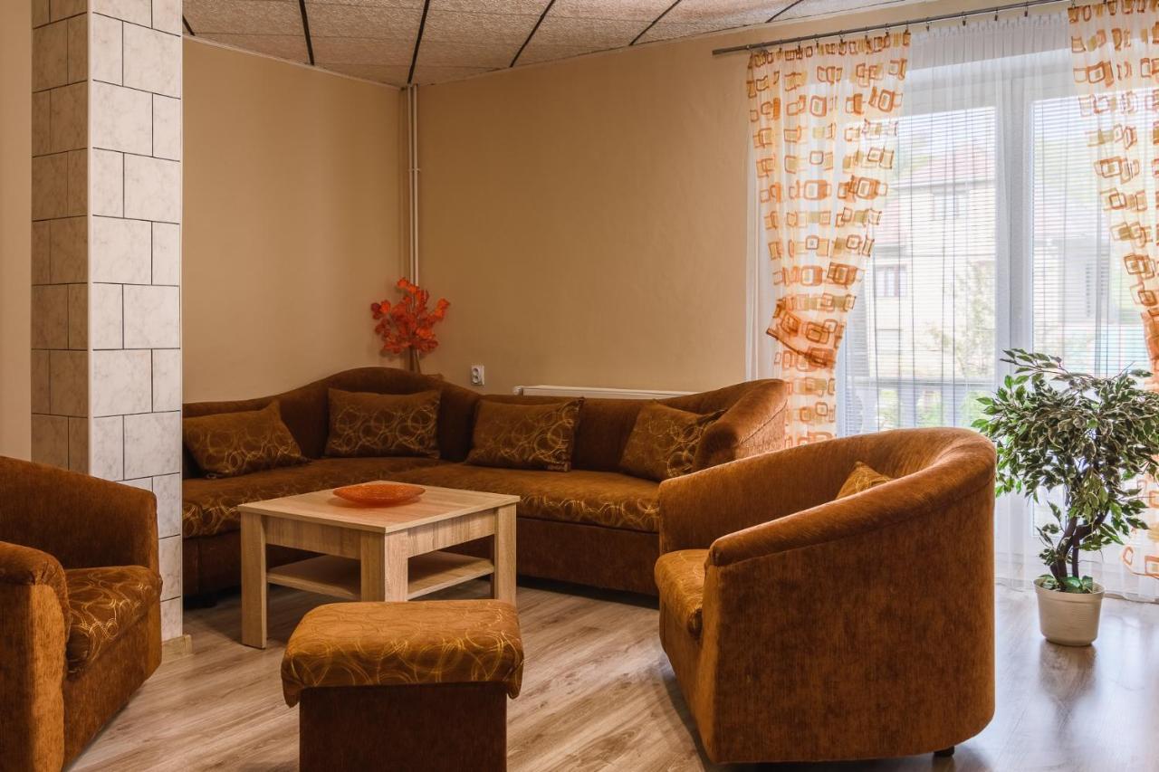 Apartman Elegant 2 Bešeňová Εξωτερικό φωτογραφία
