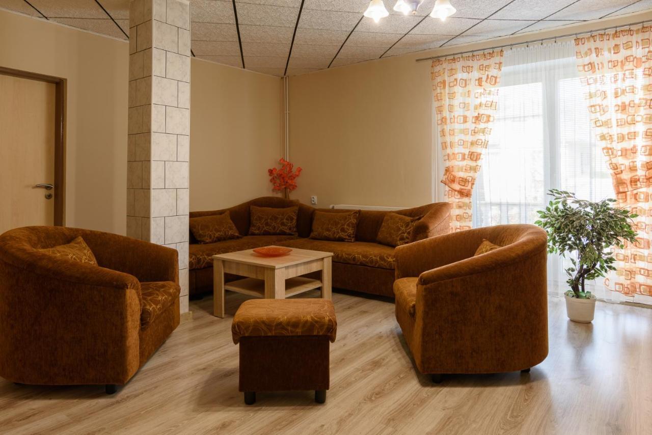 Apartman Elegant 2 Bešeňová Εξωτερικό φωτογραφία