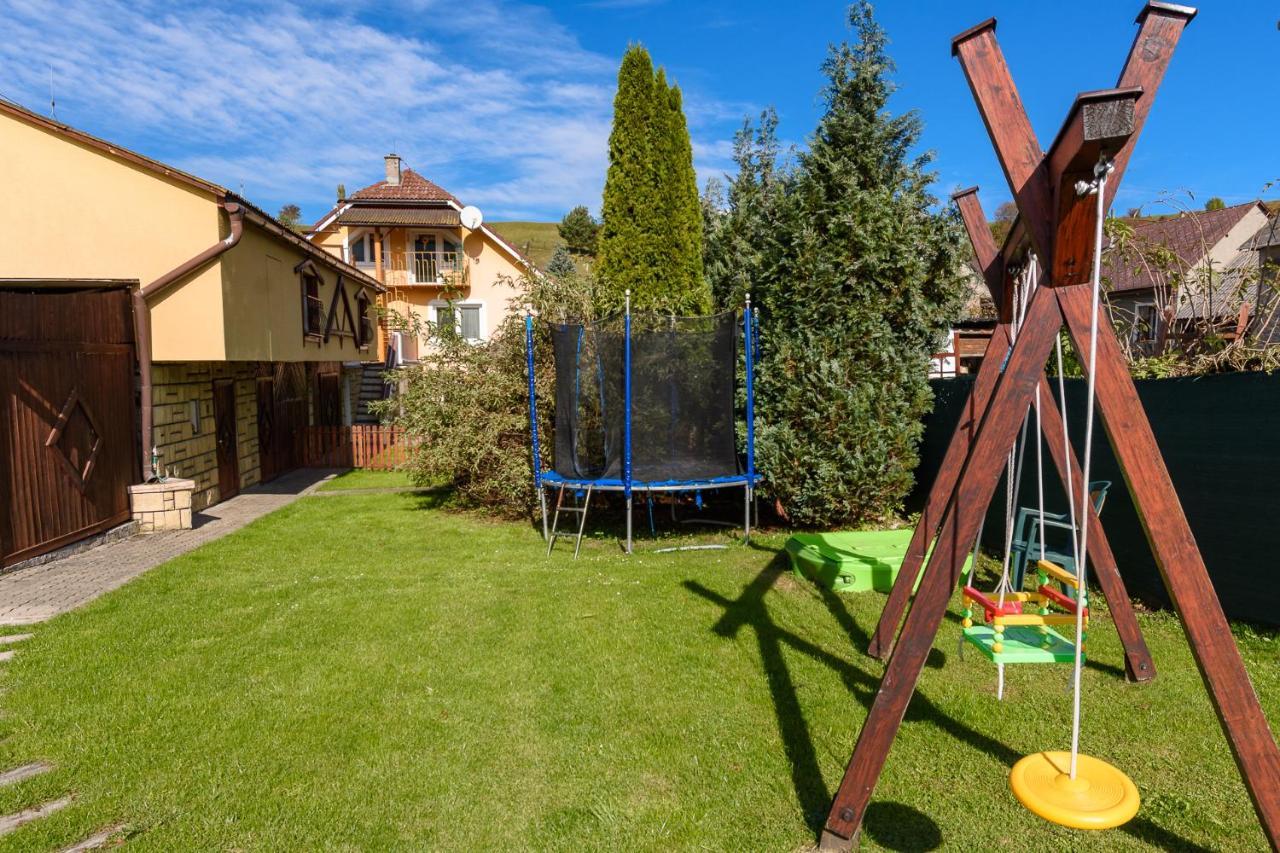 Apartman Elegant 2 Bešeňová Εξωτερικό φωτογραφία